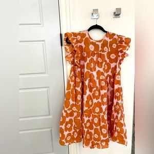 Great condition, worn once floral dress.